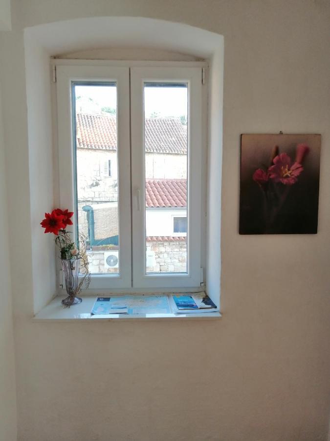 Vila Rosa Вис Экстерьер фото
